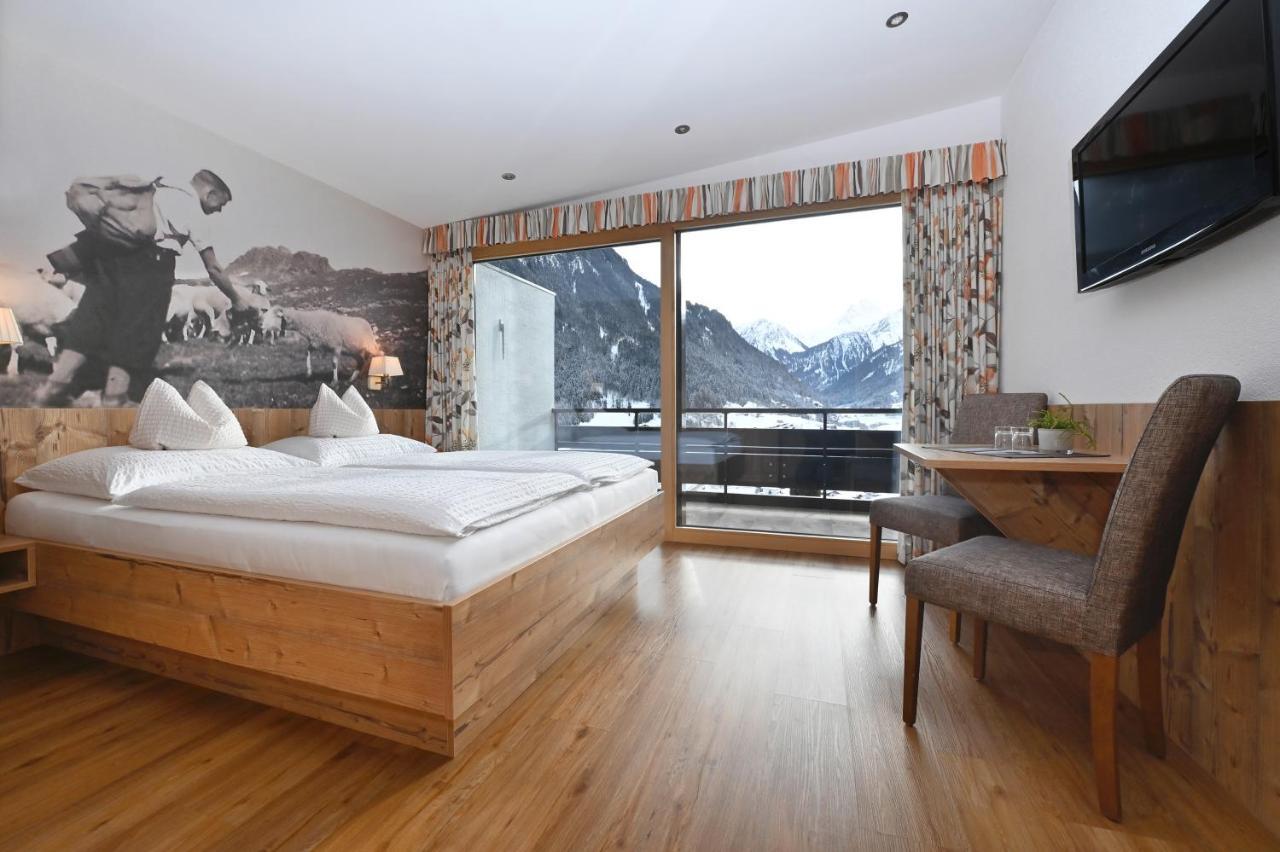 Alpenpension Maderer Gaschurn Exteriér fotografie