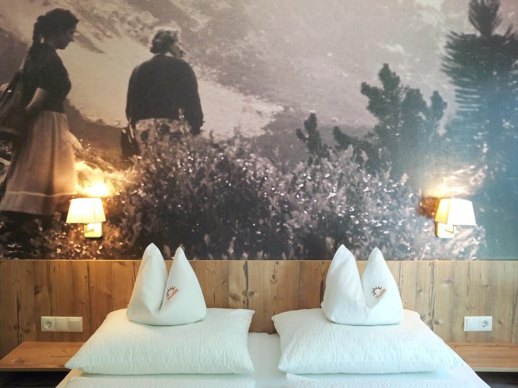 Alpenpension Maderer Gaschurn Pokoj fotografie
