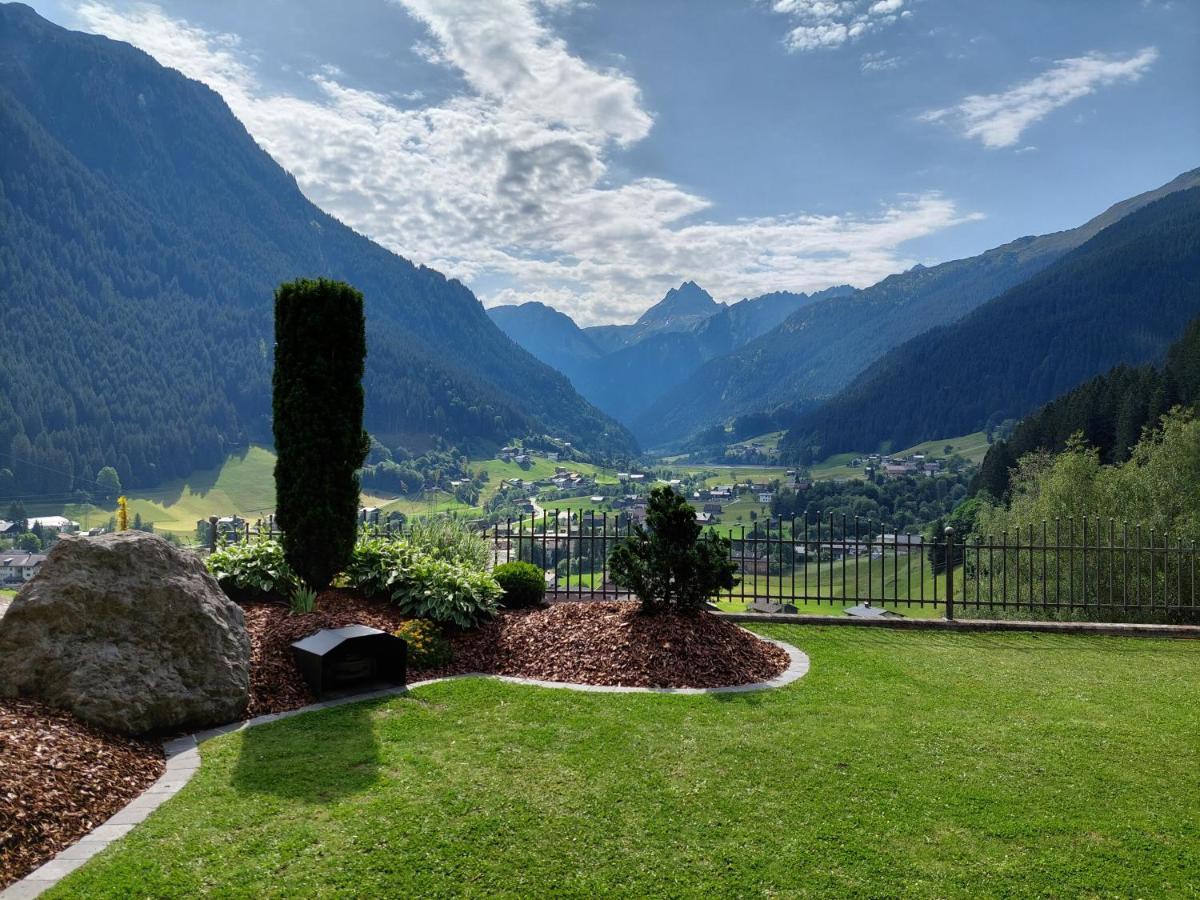 Alpenpension Maderer Gaschurn Exteriér fotografie