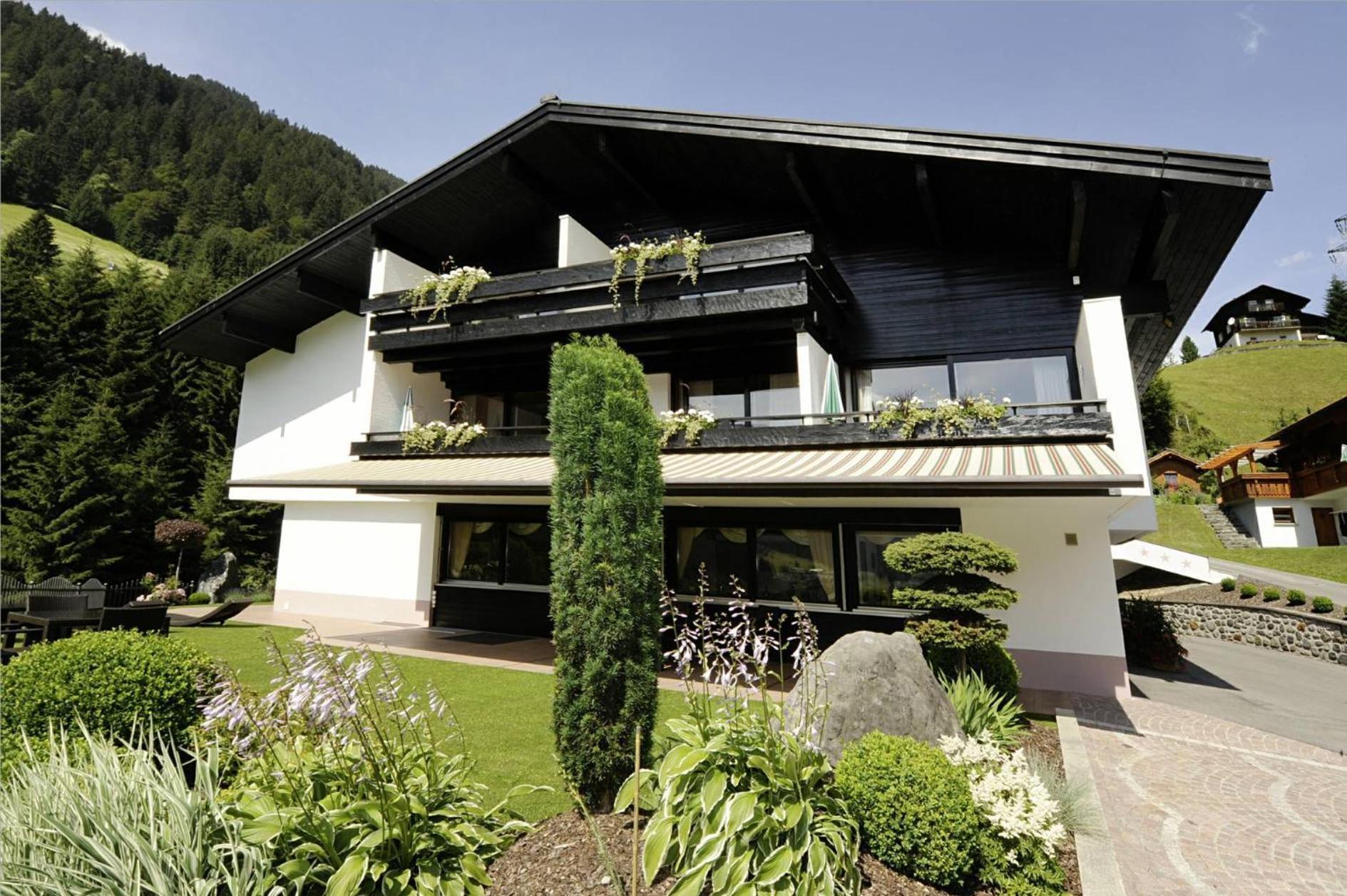 Alpenpension Maderer Gaschurn Exteriér fotografie